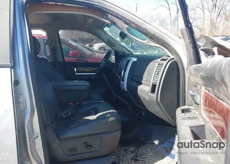 2011 Ram Ram 2500 Laramie z USA, uszkodzony, nr VIN 3D7UT2CL1BG590840